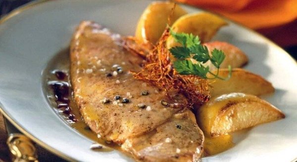 Une recette de foie gras aux pommes qui va vous mettre l'eau à la bouche